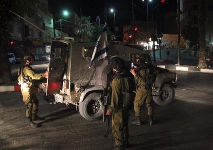 مواجهات في بلدة بيتا جنوب نابلس إثر اقتحام قوات الاحتلال