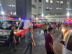 من أحداث الانفجار الذي وقع شرق غزة وخلّف 5 شهداء و25 إصابة.
