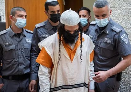 أعضاء كنيست ووزراء اسرائيليون يطالبون بتحسين ظروف قاتل عائلة دوابشة