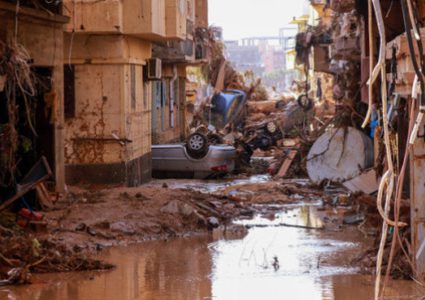 ارتفاع حصيلة ضحايا الفيضانات في ليببا الى ١١٠٠٠ والاف المفقودين