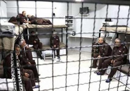 استمرار إضراب المعتقلين الفسفوس وخلوف ضد الاعتقال الإداريّ