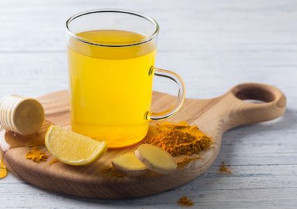 7 فوائد لتناول مشروب الكركم على معدة فارغة