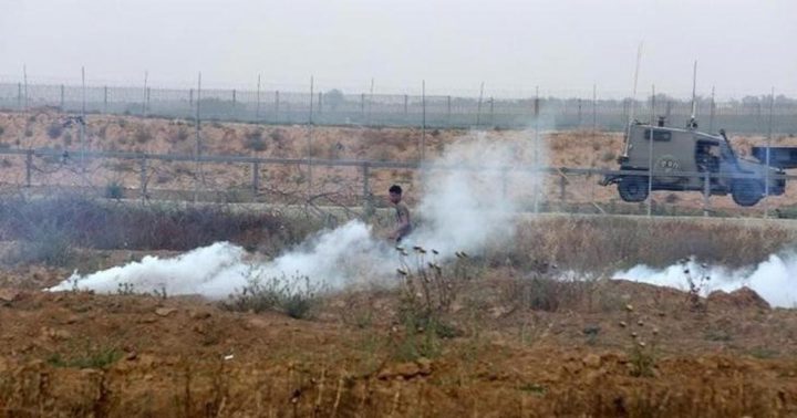 الاحتلال يطلق الغاز صوب الطواقم الصحية والصحفية في غزة وجباليا