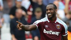 أنطونيو: ليفربول حبس صلاح لإبعاده عن السعودية!