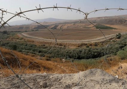 "الموساد" يشارك بالتحقيقات حول تهريب أسلحة عبر الحدود الأردنية