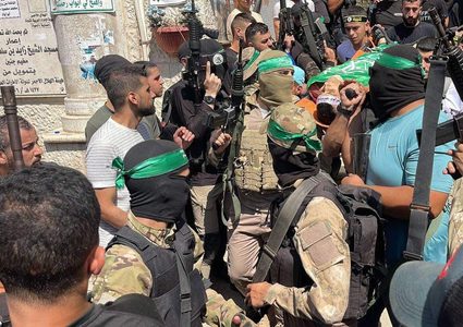 تشييع جثامين أربعة شهداء في مخيم جنين