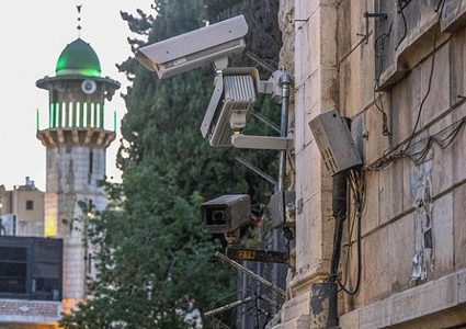 ميزان: المصادقة على قانون الكاميرات البيومترية له تبعات خطيرة