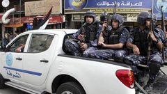 الشرطة تقبض على متهمين بارتكاب جريمة قتل في نابلس