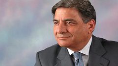 المخيم... أرض ضيقة لصراع أجندات مستحيلة