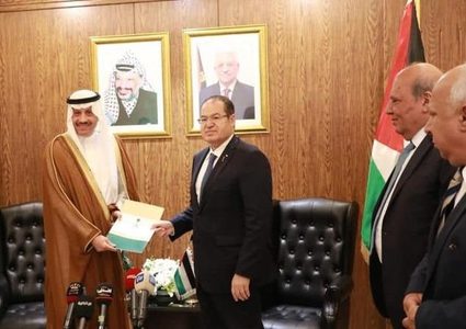 الشيخ: السفير السعودي سيصل خلال أيام لرام الله لتقديم أوراق اعتماده للرئيس