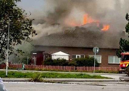 حريق متعمد يلتهم المسجد الكبير في السويد
