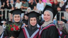 جامعة النجاح الوطنية تحتفل بتخريج طلبة الفصل الصيفي من الفوج الثالث والأربعين