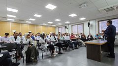 الدكتور سائد زيود يلقي محاضرة علمية حول البرتوكولات الحديثة لمعالجة التسميم