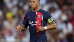 الثلاثية تجدد ورطة ريال مدريد مع مبابي