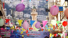 طقوس خاصة و إرث ديني عريق في مدينة نابلس احتفالاً بذكرى المولد النبوي الشريف