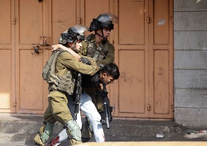 الاحتلال يعتقل شقيقين من ديراستيا غرب سلفيت