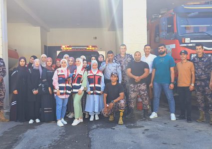 دورة تدريبية في جامعة النجاح بالتعاون مع الدفاع المدني حول السلامة العامة