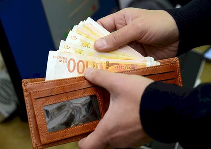 اقتصاديون: إعلان الاحتلال عن تسهيلات اقتصادية للسلطة هدفه الاساءة إليها