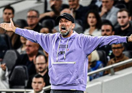 رابطة الحكام الإنجليزية تفرض عقوبة إضافية على حكمي الفار بعد هدف ليفربول الملغى