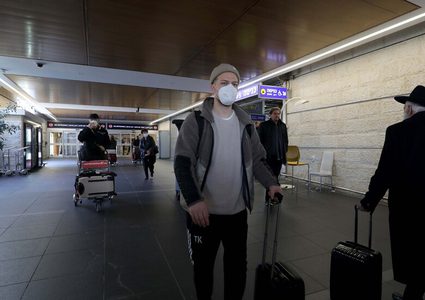 إسرائيل تدعو رعاياها في مصر إلى مغادرتها فورا