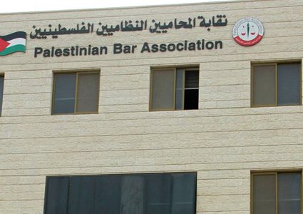 نقابة المحامين تعلن تعليق العمل أمام المحاكم كافة غدا الإثنين