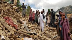 ارتفاع حصيلة ضحايا زلزال أفغانستان إلى أكثر من ألف قتيل