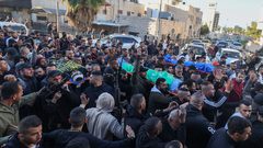 الخليل تشيّع شهيدها جثمان الشهيد محمد زغير بجماهير غفيرة