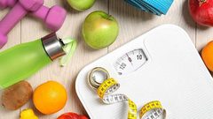 8 عناصر غذائية تجنبها لخسارة الوزن