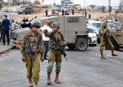 الاحتلال يشدد إجراءاته العسكرية في الضفة الغربية