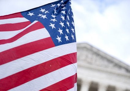 النائب الأميركي كوري بوش تدعو إلى وقف المساعدات العسكرية لإسرائيل