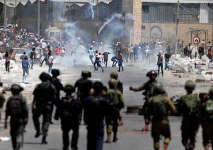 إصابة شاب بالرصاص خلال مواجهات مع الاحتلال ومستوطنيه في عرابة