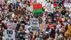 تواصل المظاهرات في السويد تنديدا بالعدوان الإسرائيلي على شعبنا