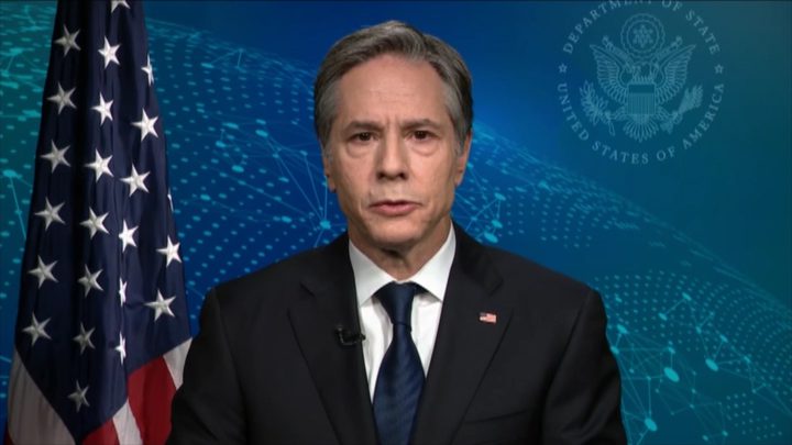 وزير خارجية أمريكا يصل إسرائيل ثم يتوجه إلى مصر والأردن