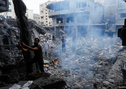 استشهاد 15 مواطنا في قصف الاحتلال لمنزل في جباليا