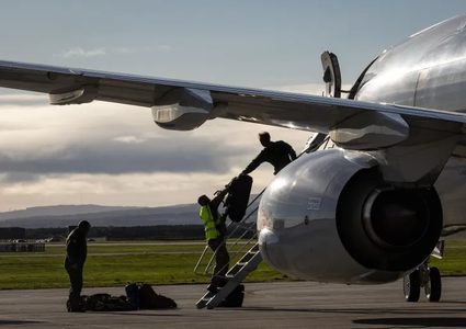 إرسال سفينتين بريطانيتين ومسيّرتين ألمانيتين لإسرائيل