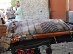 صور من مستشفيات غزة التي تمتلئ بالشهداء والمصابين نتيجة العدوان الإسرائيلي