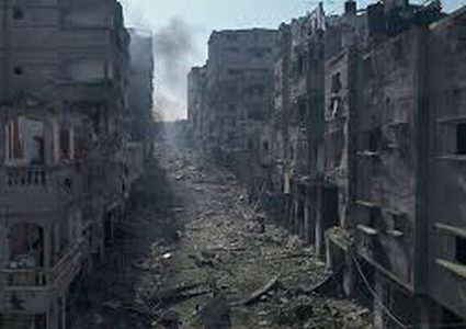 لا وجود للمياه والكهرباء في قطاع غزة في ظل استمرار الغارات الجوية