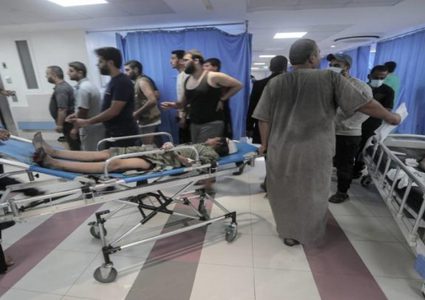 العاملون في مستشفى عودة يرفضون الاخلاء ويصفون الوضع بالكارثي