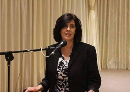 عنان الأتيرة: نابلس تتضامن مع غزة بالتبرع بالدم واستضافة العمال