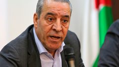 الشيخ يبحث مع وزير الخارجية المصري سبل وقف العدوان على قطاع غزة