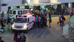 استشهاد 7 من أفراد طواقم الدفاع المدني بقصف إسرائيلي في غزة