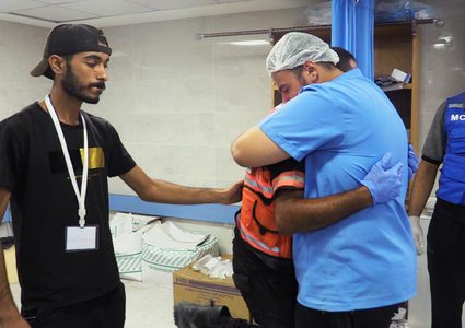 استشهاد 7 من أفراد الدفاع المدني في غزة جراء قصف الاحتلال