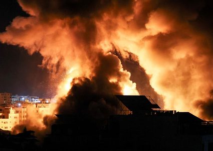 عشرات الغارات على مناطق متفرقة من قطاع غزة