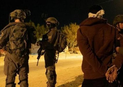 الاحتلال يعتقل أربعة مواطنين من حوارة