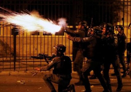 إصابات خلال مواجهات مع الاحتلال في القدس اندلعت عقب مجزرة "المعمداني"