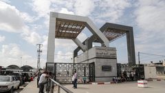 السلطات المصرية تصدر تعليمات بتوجيه شاحنات المساعدات الإنسانية لرفح