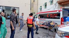 شهداء وإصابات إثر قصف في محيط مسجد السلام برفح