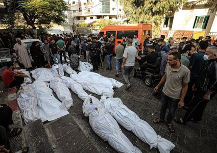 وداع شهداء مجزرة مستشفى المعمداني