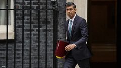 رئيس الوزراء البريطاني يصل إسرائيل