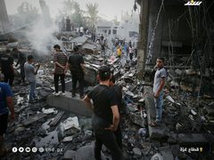 مشاهد من انتشال المصابين من تحت الأنقاض نتيجة القصف الإسرائيلي